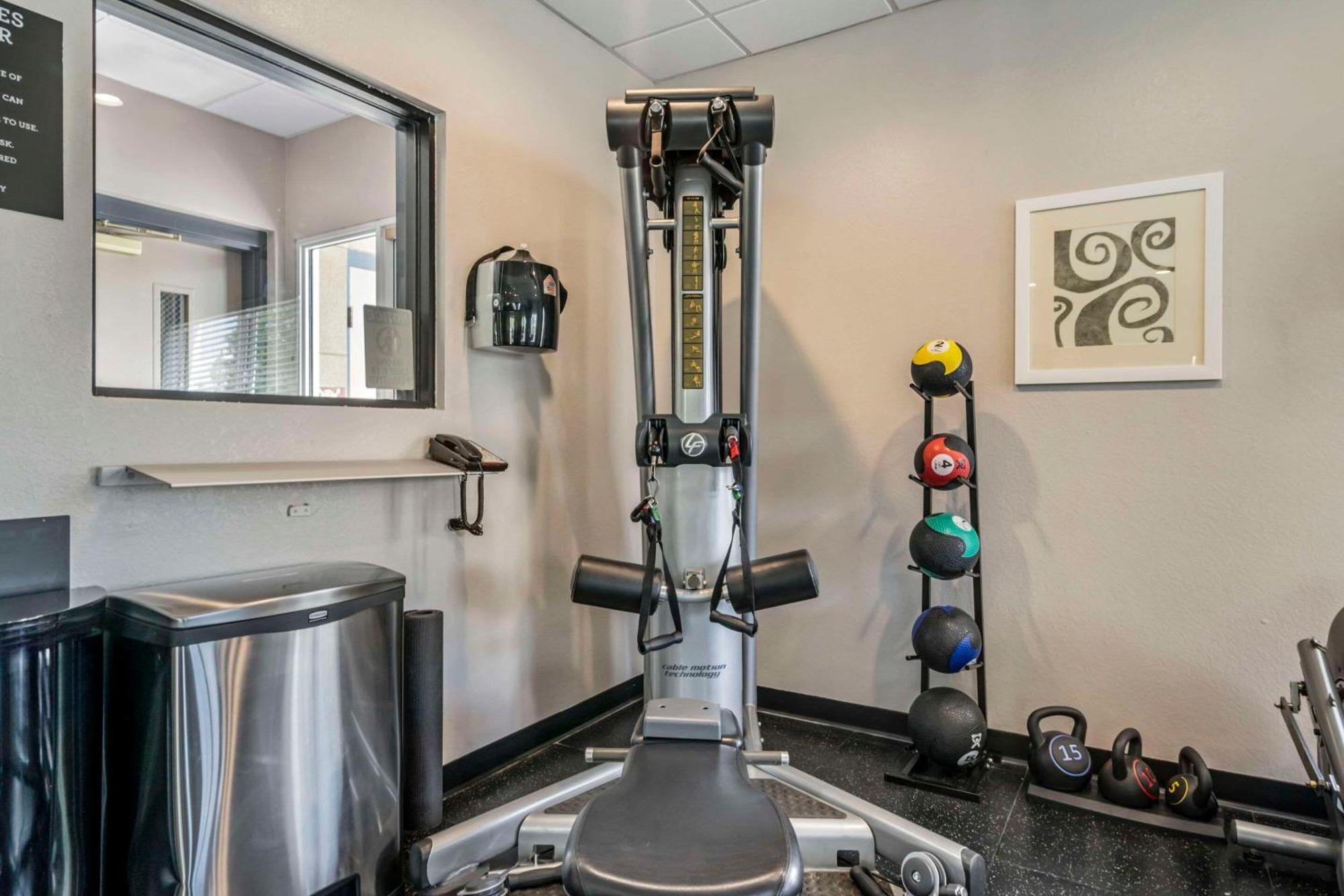 Country Inn & Suites By Radisson, Tampa Airport North, Fl Bagian luar foto