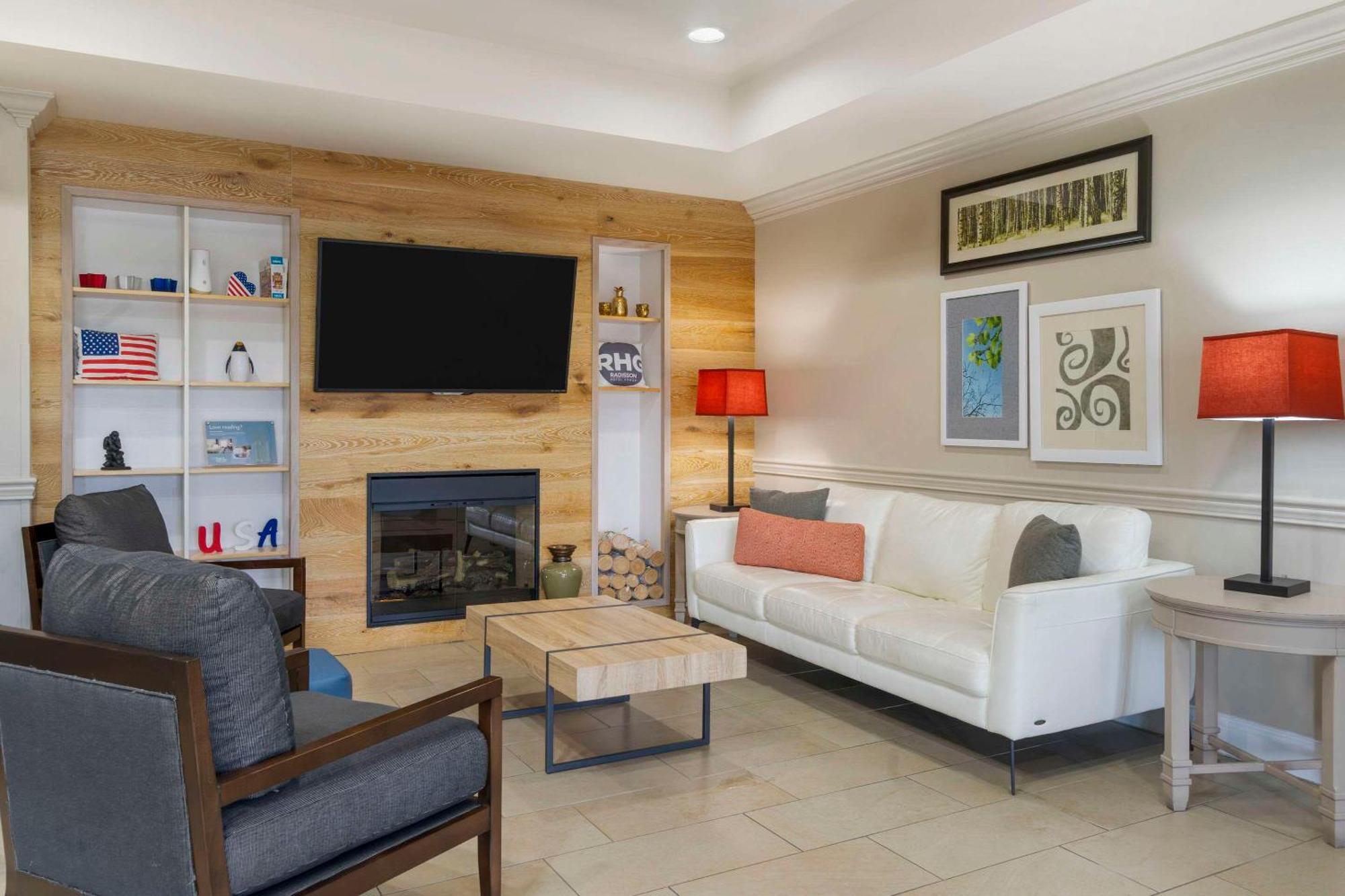 Country Inn & Suites By Radisson, Tampa Airport North, Fl Bagian luar foto