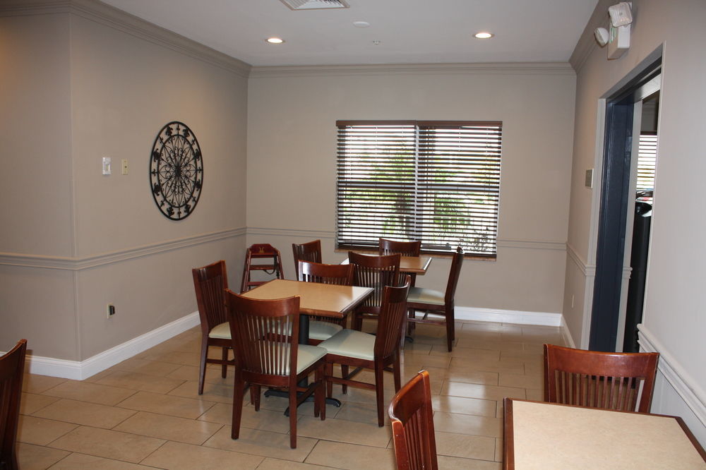 Country Inn & Suites By Radisson, Tampa Airport North, Fl Bagian luar foto